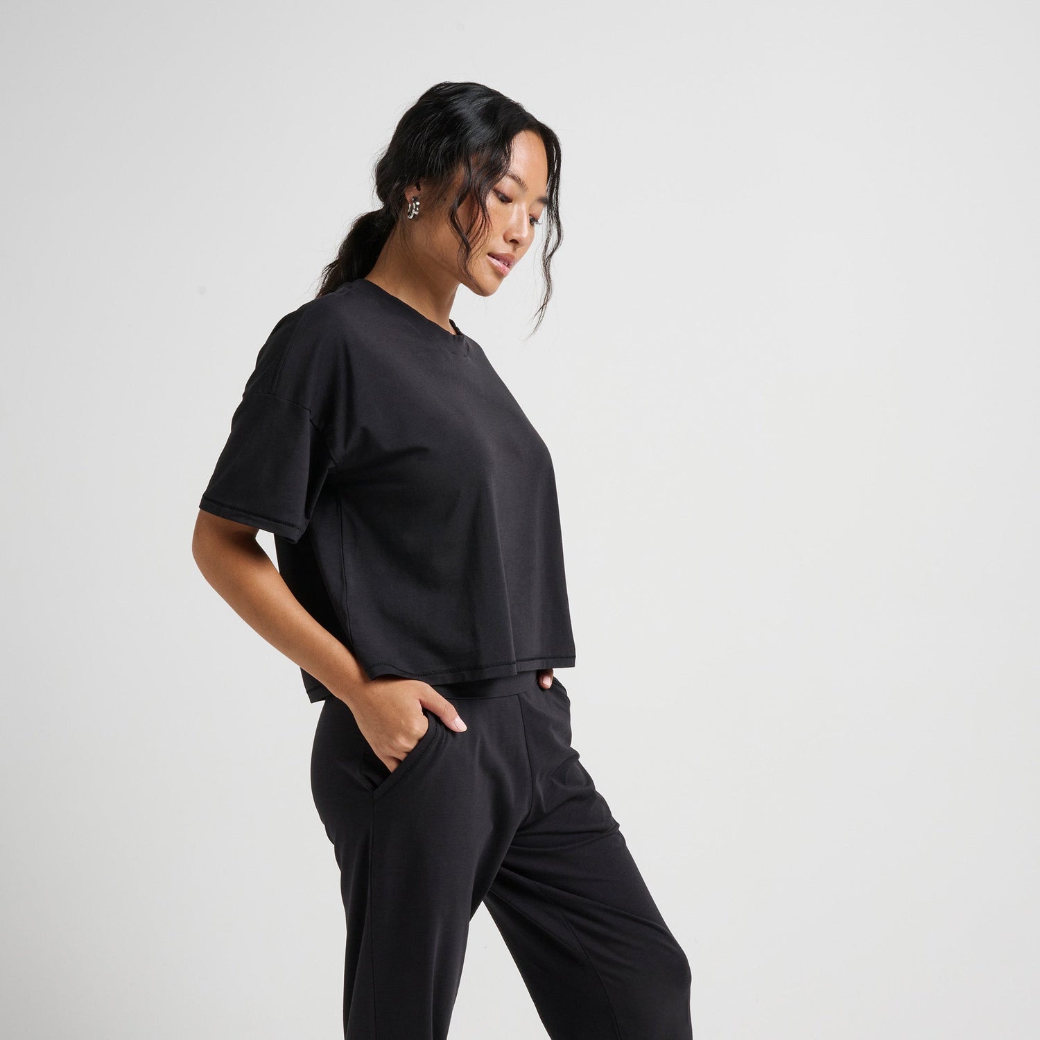 Stance Women's Lay Low Boxy T-Shirt Black |model