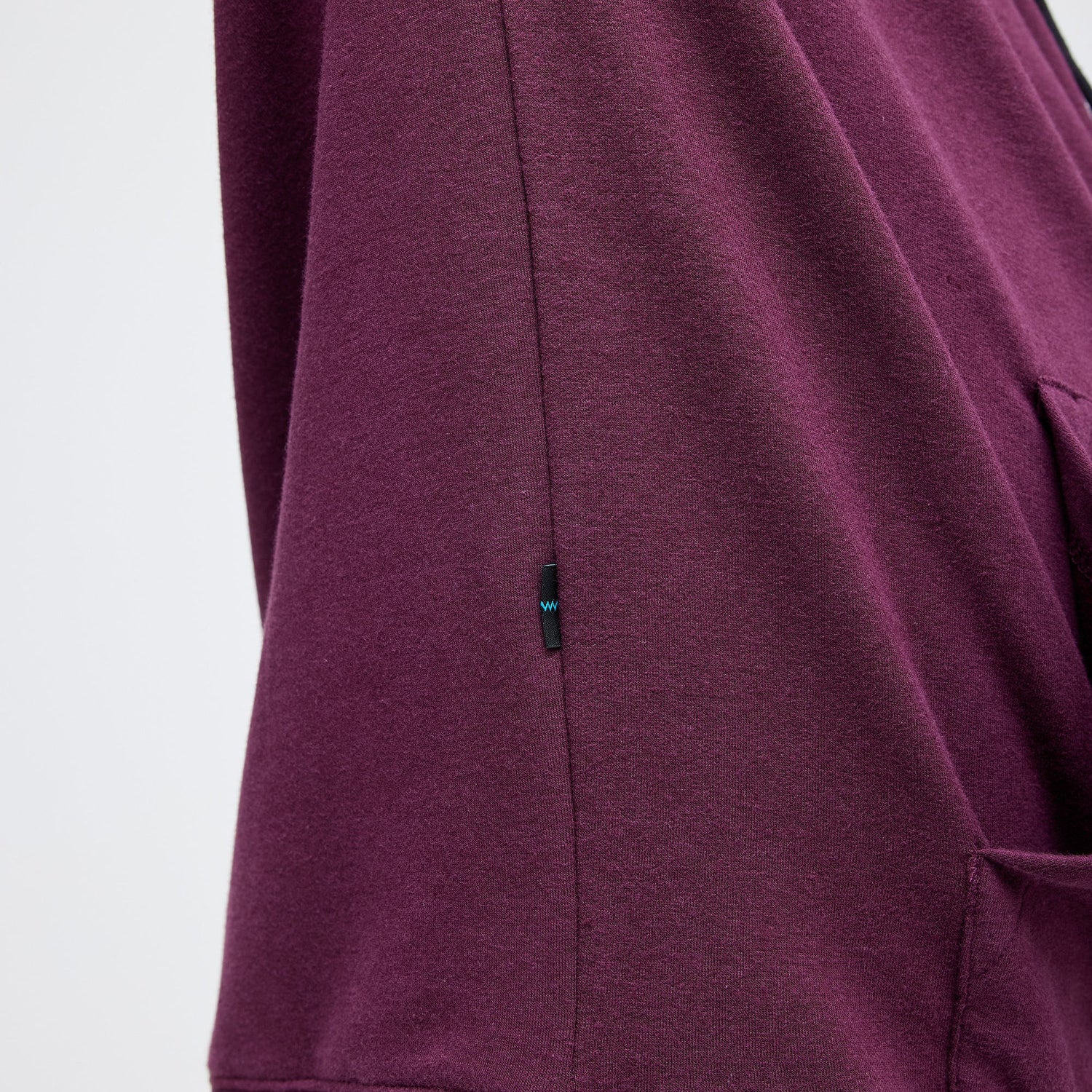 Stance Shelter Hoodie Port Wine |model