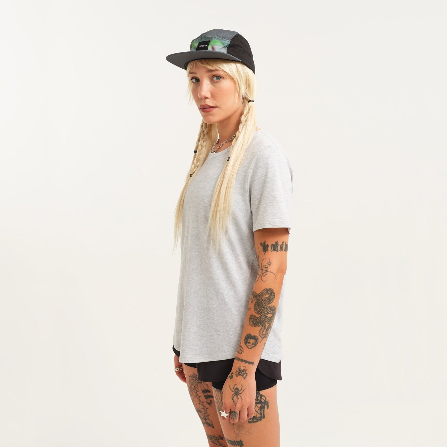 Stance Women&#39;s Get Set Performance T-Shirt Heather Stone |model