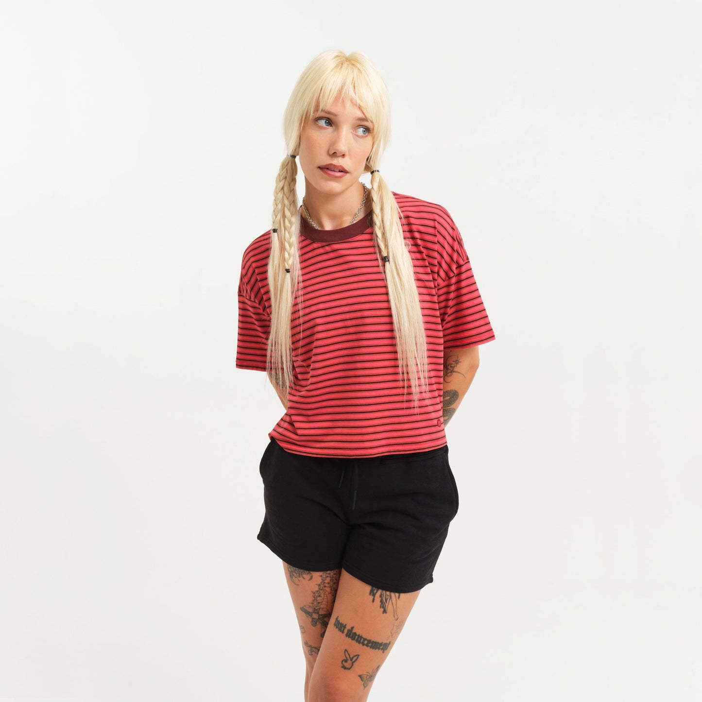 Stance Women&#39;s Lay Low Boxy T-Shirt Red Fade |model